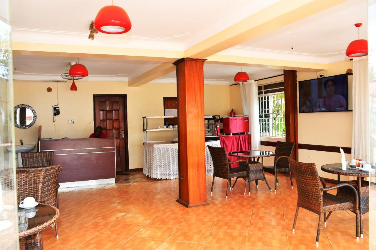 Florida Hotel Zaana Kampala Dış mekan fotoğraf