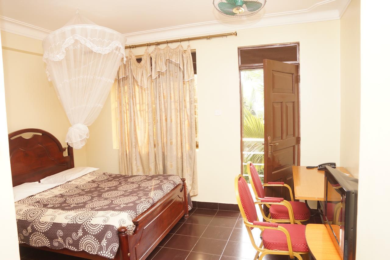 Florida Hotel Zaana Kampala Dış mekan fotoğraf