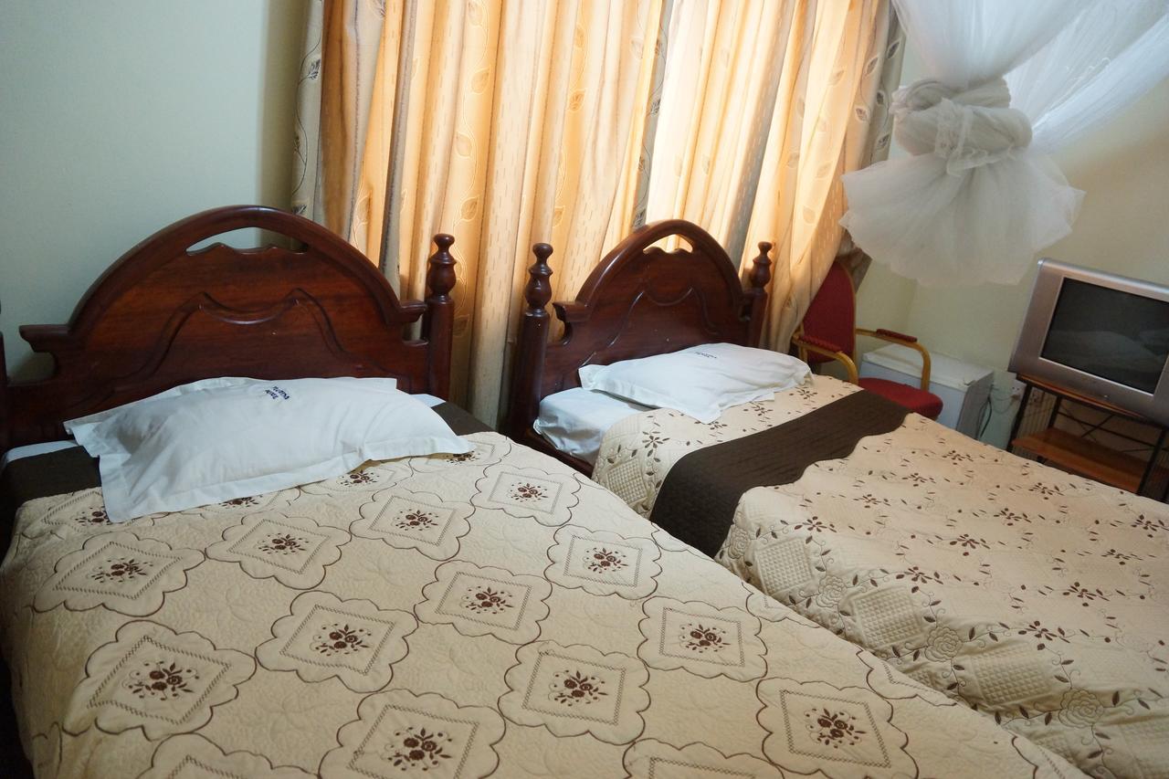 Florida Hotel Zaana Kampala Dış mekan fotoğraf