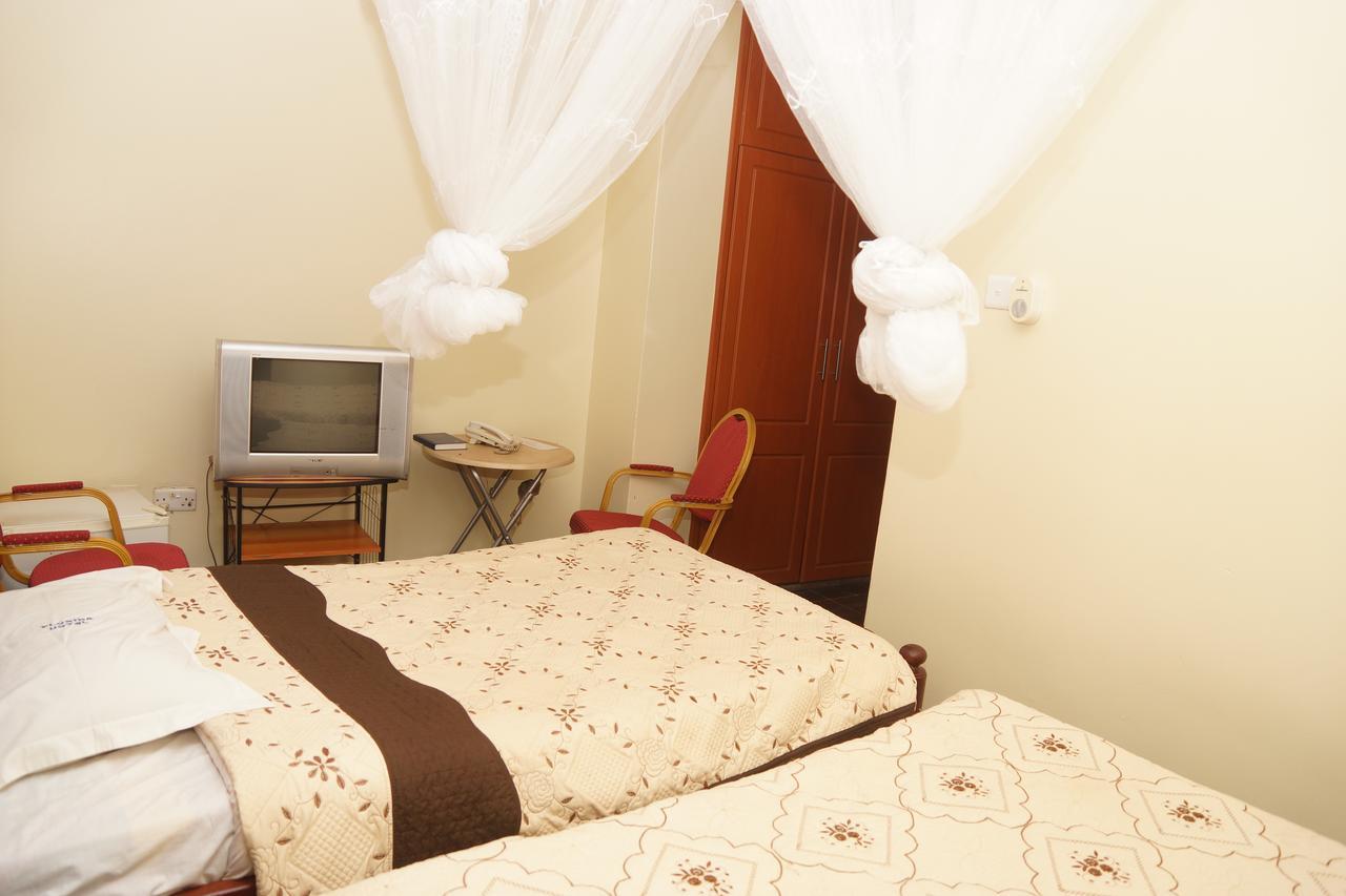 Florida Hotel Zaana Kampala Dış mekan fotoğraf