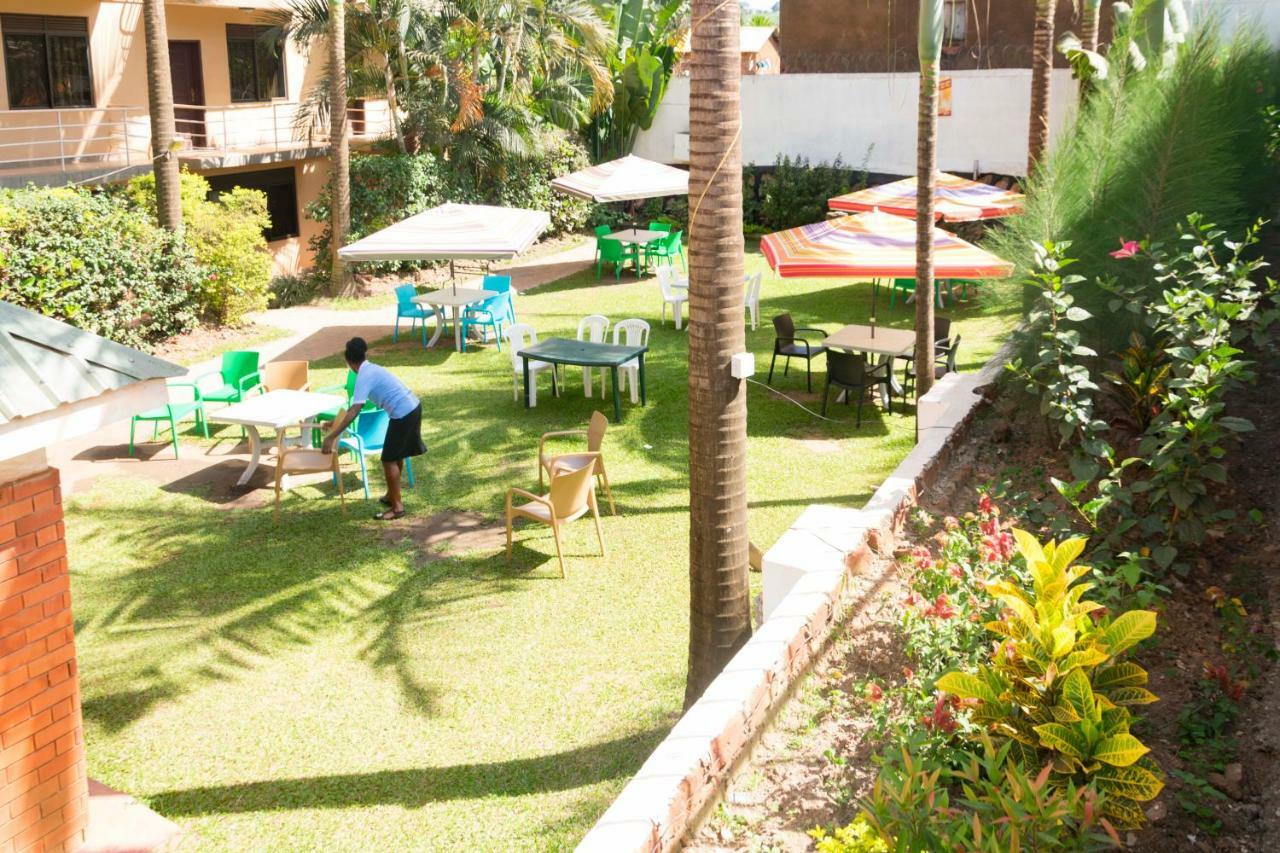 Florida Hotel Zaana Kampala Dış mekan fotoğraf